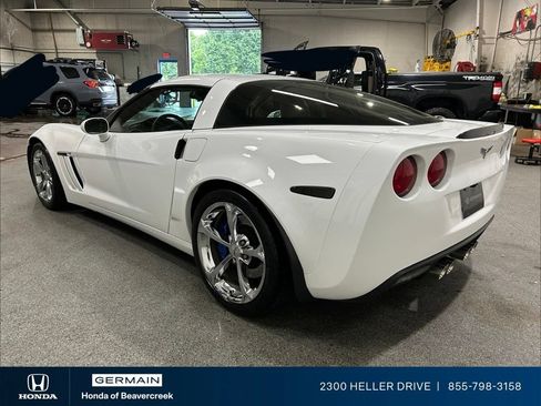 Used 2011 Chevrolet Corvette Grand Sport w/ Preferred Equipment Group RWD image 6