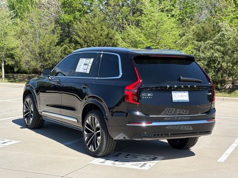 New 2026 Volvo XC90 T8 Plus w/ Protection Package Premier image 5