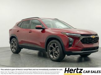Used 2025 Chevrolet Trax LT video 1