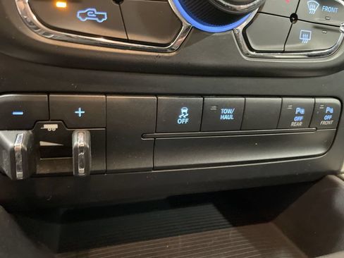 Used 2016 RAM 1500 Big Horn AWD/4WD image 34