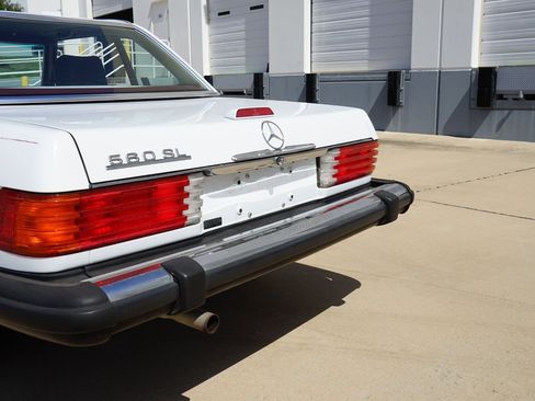 Used 1989 Mercedes-Benz 560 SL image 28