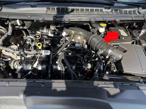 Used 2024 Ford Edge Titanium image 26