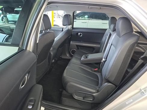 Used 2023 Hyundai Ioniq 5 SEL w/ Cargo Package RWD image 3