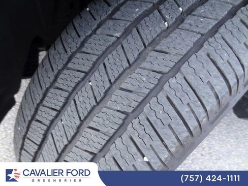 Used 2022 GMC Yukon XL Denali AWD/4WD image 42