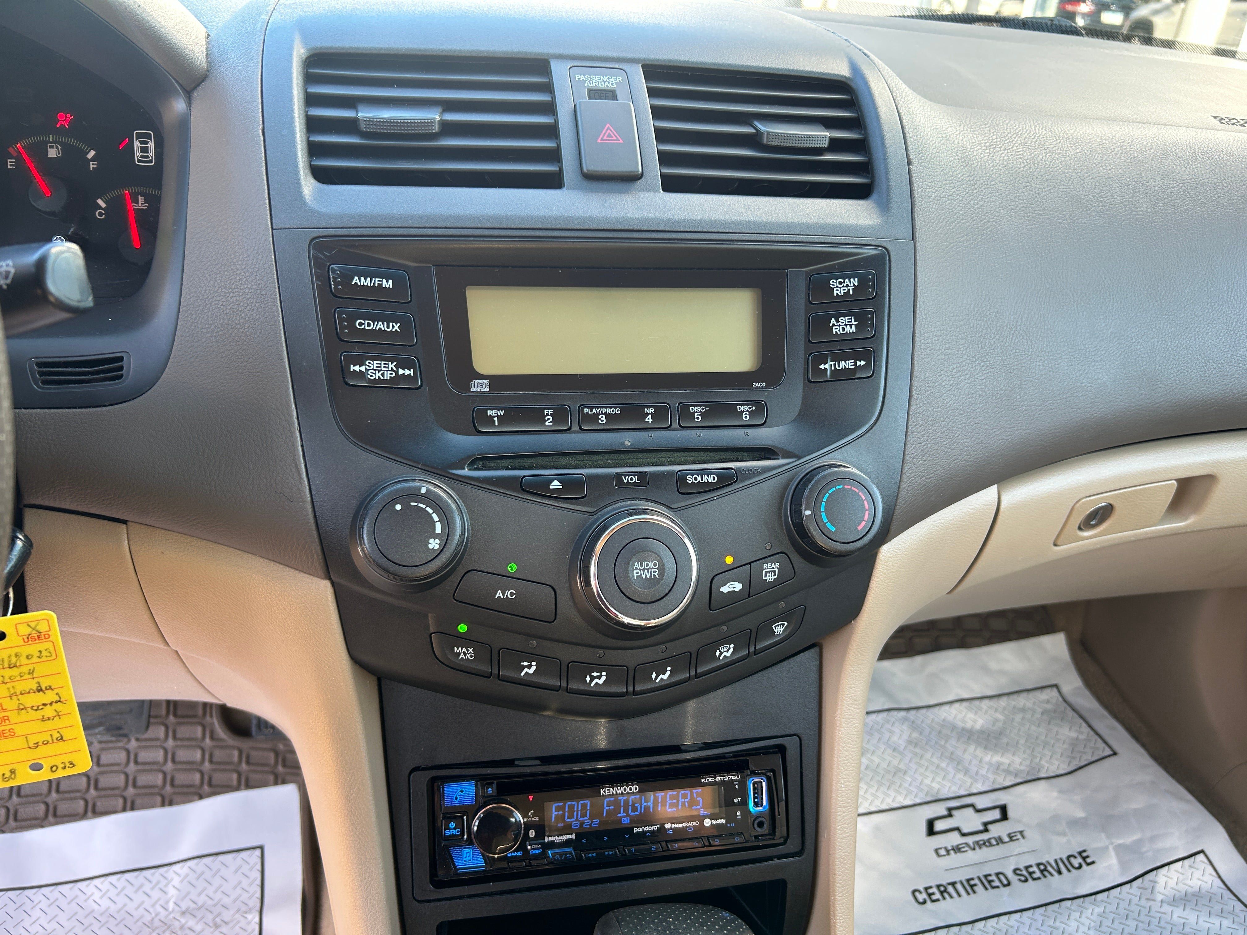 Used 2004 Honda Accord LX image 20