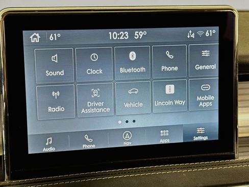 Used 2022 Lincoln Corsair AWD w/ Premium Package image 32