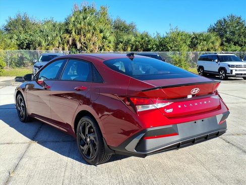 New 2026 Hyundai Elantra Sport image 6