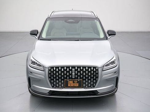 Used 2023 Lincoln Corsair Reserve w/ Equipment Group 201A image 9