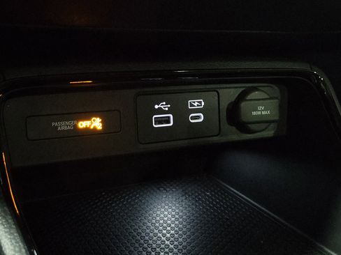 Certified 2024 Honda CR-V EX image 34