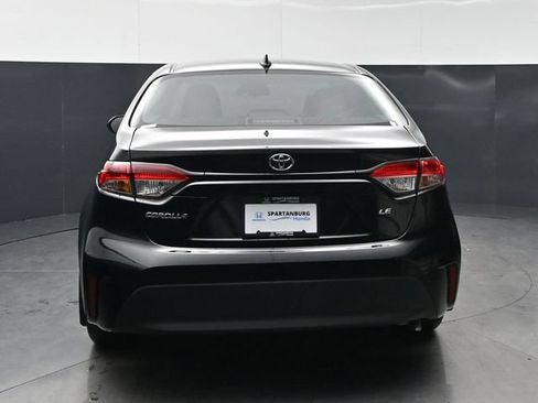 Used 2025 Toyota Corolla LE FWD image 6