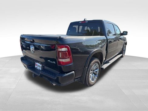 Used 2019 RAM 1500 Laramie AWD/4WD image 12