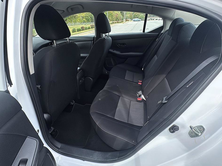 Certified 2025 Nissan Sentra SV FWD image 17