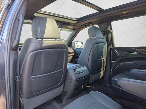 Used 2024 Cadillac Escalade Premium Luxury w/ LPO, Floor Liner Package AWD/4WD image 17