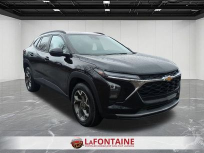 Used 2025 Chevrolet Trax LT