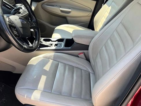 Used 2017 Ford Escape Titanium AWD/4WD image 12