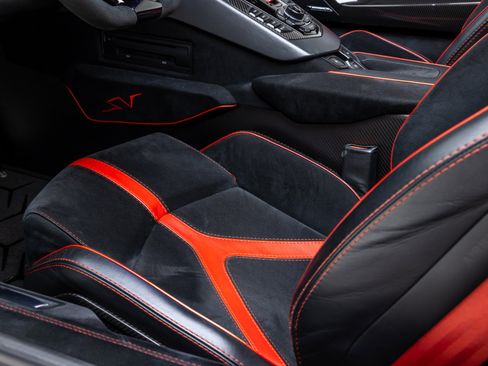 Used 2017 Lamborghini Aventador LP 750-4 Superveloce image 46