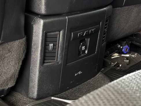 Used 2018 RAM 2500 Lone Star w/ Sport Appearance Group AWD/4WD image 35