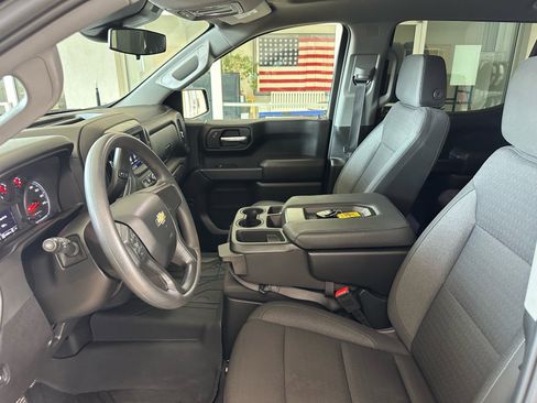 Used 2025 Chevrolet Silverado 1500 Custom w/ Turbomax Blackout Package image 19