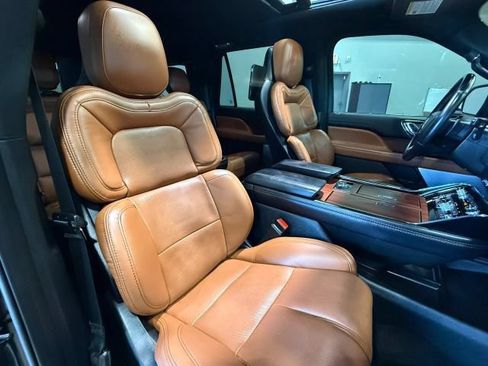 Used 2021 Lincoln Navigator L Reserve RWD image 47