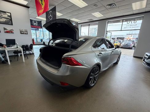 Used 2018 Lexus IS 300 F Sport w/ F Sport Package RWD image 21
