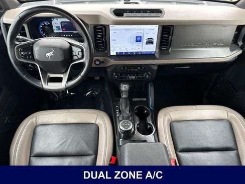 Used 2024 Ford Bronco Wildtrak AWD/4WD image 16
