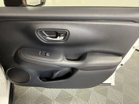 Used 2024 Honda HR-V Sport image 45