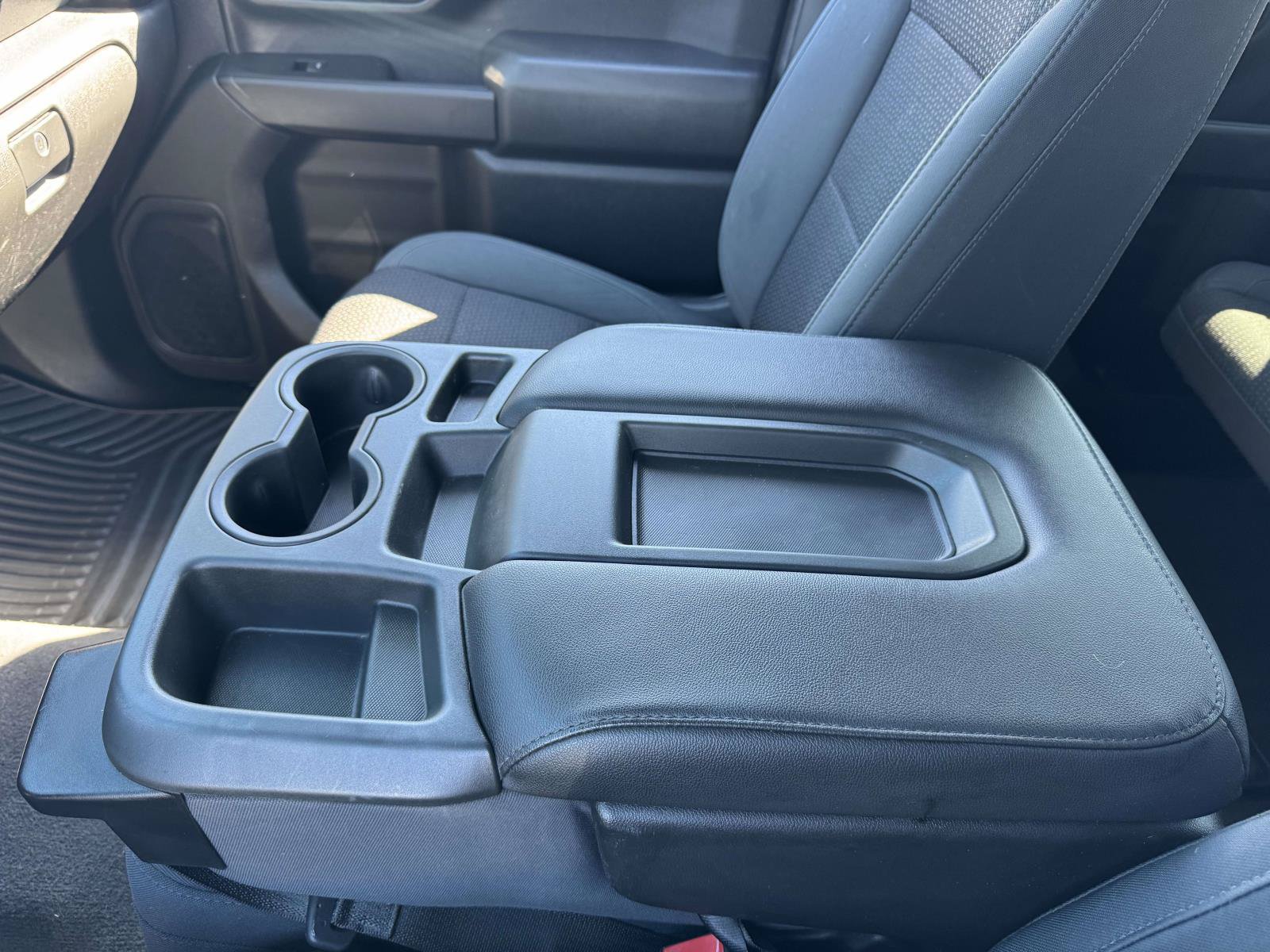 Used 2020 Chevrolet Silverado 2500 Custom w/ Custom Value Package AWD/4WD image 38