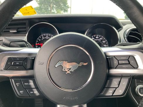 Used 2016 Ford Mustang GT w/ GT Performance Package RWD image 17
