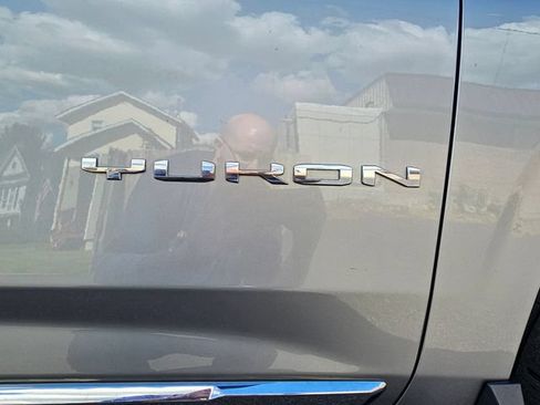 Certified 2023 GMC Yukon SLT AWD/4WD image 13