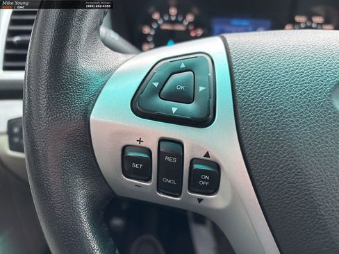 Used 2012 Ford Explorer XLT FWD image 16