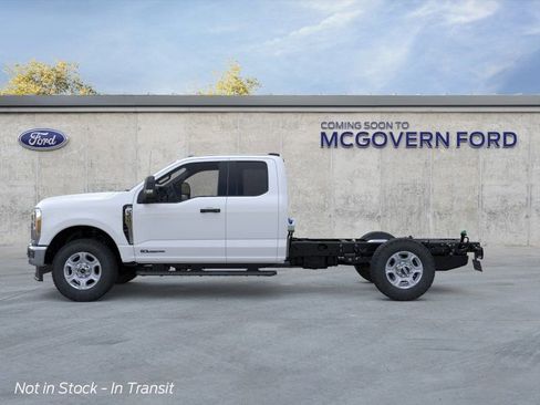 New 2026 Ford F350 4x4 SuperCab Super Duty image 4