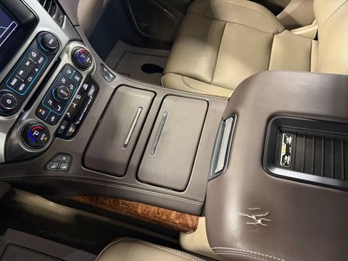 Used 2018 Chevrolet Tahoe Premier w/ Max Trailering Package AWD/4WD image 33