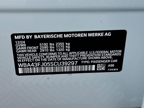 Used 2025 BMW 530i w/ M Sport Package image 33