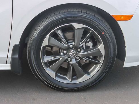 Used 2024 Honda Odyssey Elite image 9