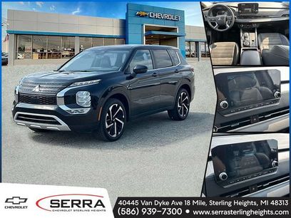 Used 2024 Mitsubishi Outlander SE Black Edition