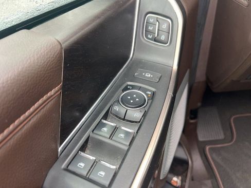 Used 2023 Ford F350 King Ranch w/ Chrome Package image 16