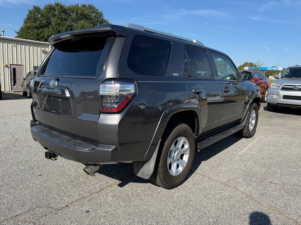 Used 2014 Toyota 4Runner SR5 AWD/4WD image 7