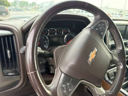 Used 2017 Chevrolet Silverado 1500 LTZ w/ Sport Package AWD/4WD image 41