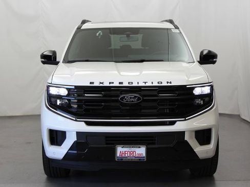 New 2026 Ford Expedition Max Platinum AWD/4WD image 5