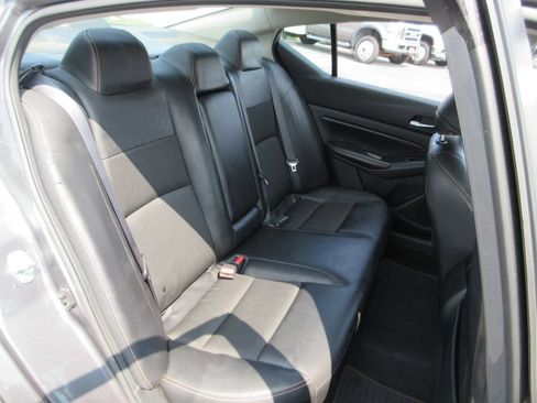 Used 2021 Nissan Altima 2.5 SR FWD image 20
