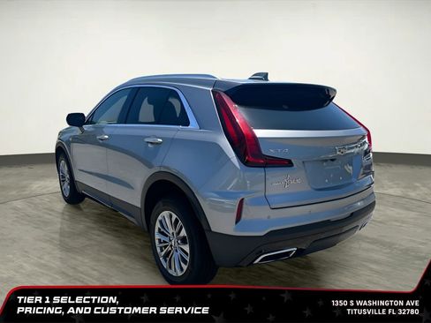 Used 2024 Cadillac XT4 Premium Luxury AWD/4WD image 3