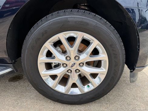 Used 2021 Ford Expedition XLT RWD image 10