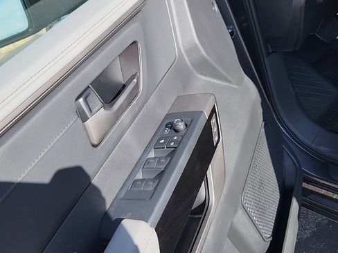 New 2026 Toyota Tundra Limited image 7