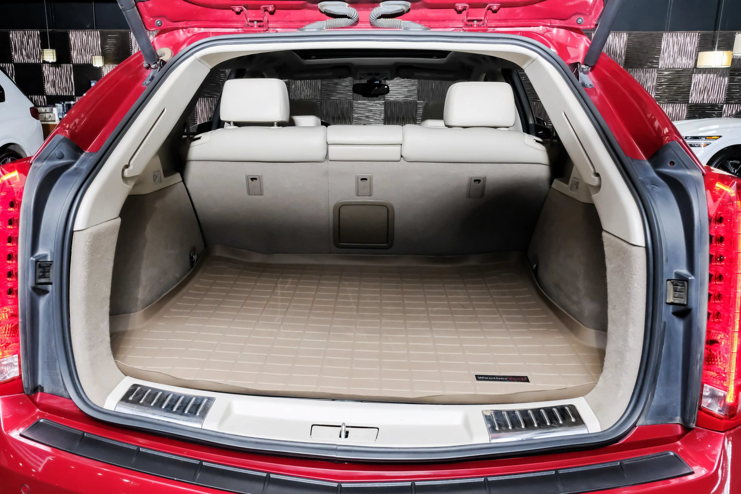Used 2016 Cadillac SRX Luxury FWD image 61