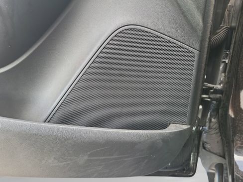 Used 2021 Buick Encore Preferred image 18