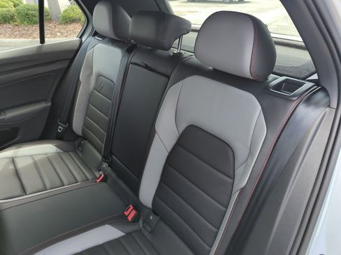New 2026 Volkswagen GTI SE FWD image 27