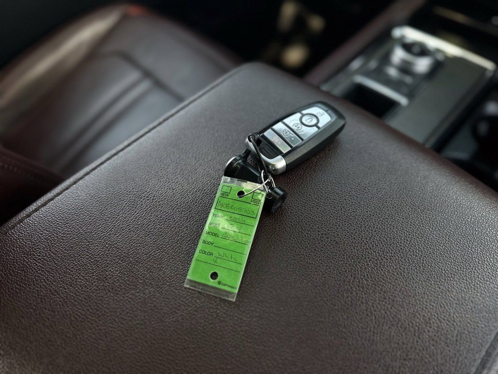 Used 2024 Ford Expedition Max Limited RWD image 30