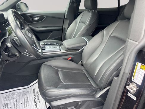 Used 2019 Audi Q8 Premium Plus AWD/4WD image 13
