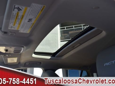 New 2026 Chevrolet Trax ACTIV w/ Sunroof Package image 17