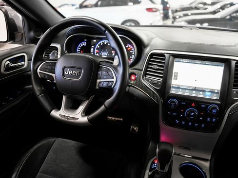 Used 2018 Jeep Grand Cherokee Trackhawk image 11